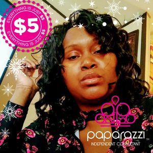 Meet your Posher, Crystal